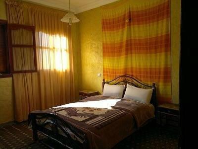 Auberge Et Hotel Les Amis Tafraout Luaran gambar